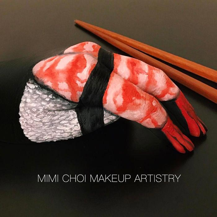 Девушка создаёт оптические иллюзии, девушка превращая себя в гамбургеры, Мими Чой, Mimi Choi