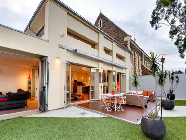 церкви переделанные в дома, дом из церкви