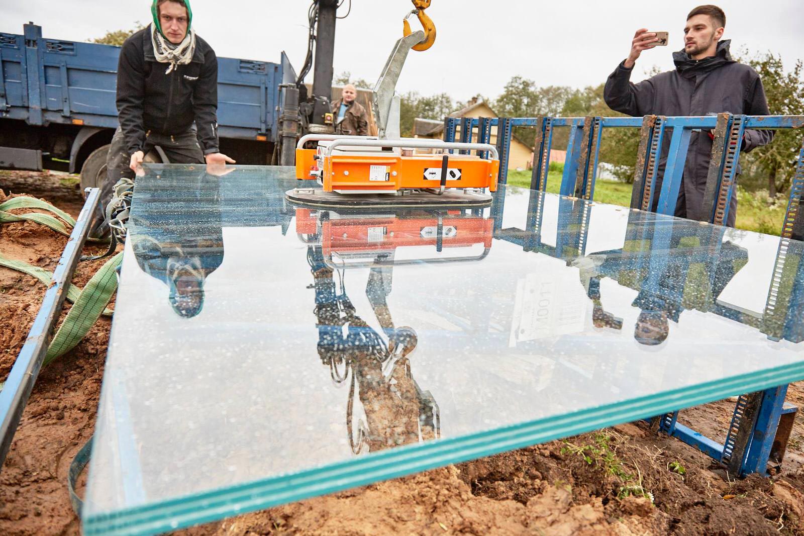 как выглядят лошади снизу, Андриус Бурба, Andrius Burba, Under-Horse, 