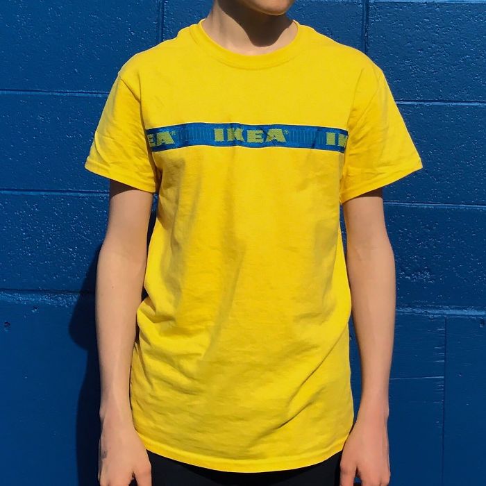 Люди делают одежду из 99-центовых сумок IKEA, и она выглядит действительно круто одежда из сумки Ikea, люди делают вещи из сумки икея за 99 центов