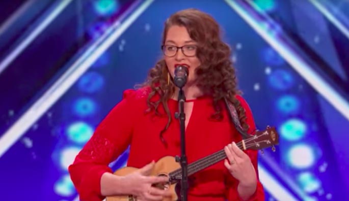 Эта глухая певица поразила весь зал своей историей и талантом на шоу ‘America’s Got Talent’ глухая певица шоу талантов, глухая певица America’s Got Talent, Мэнди Харви, Mandy Harvey