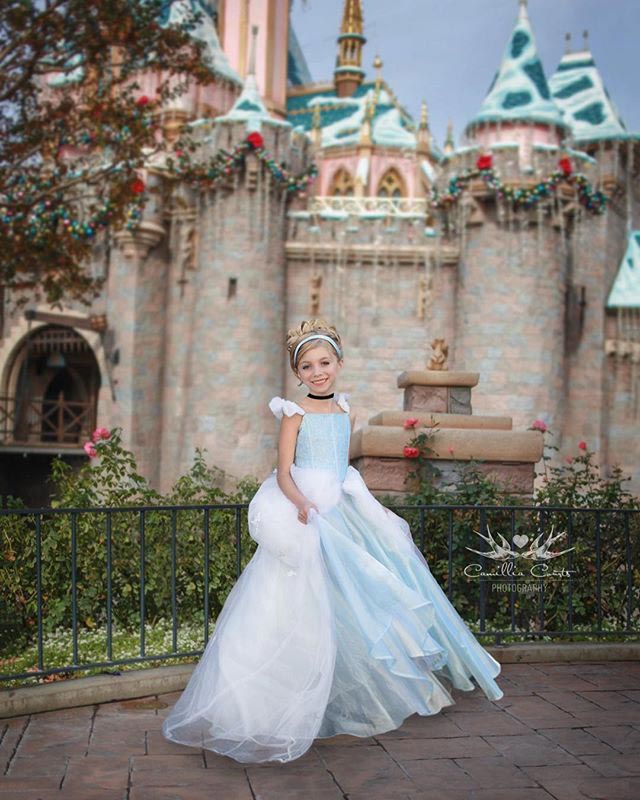 диснеевские костюмы для девочек, мама и дочь диснеевские костюмы