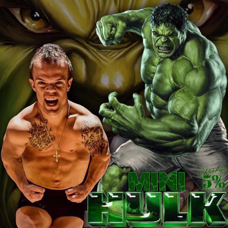 бодибилдер карлик, бодибилдер с карликовостью, качок карлик, маленький бодибилдер