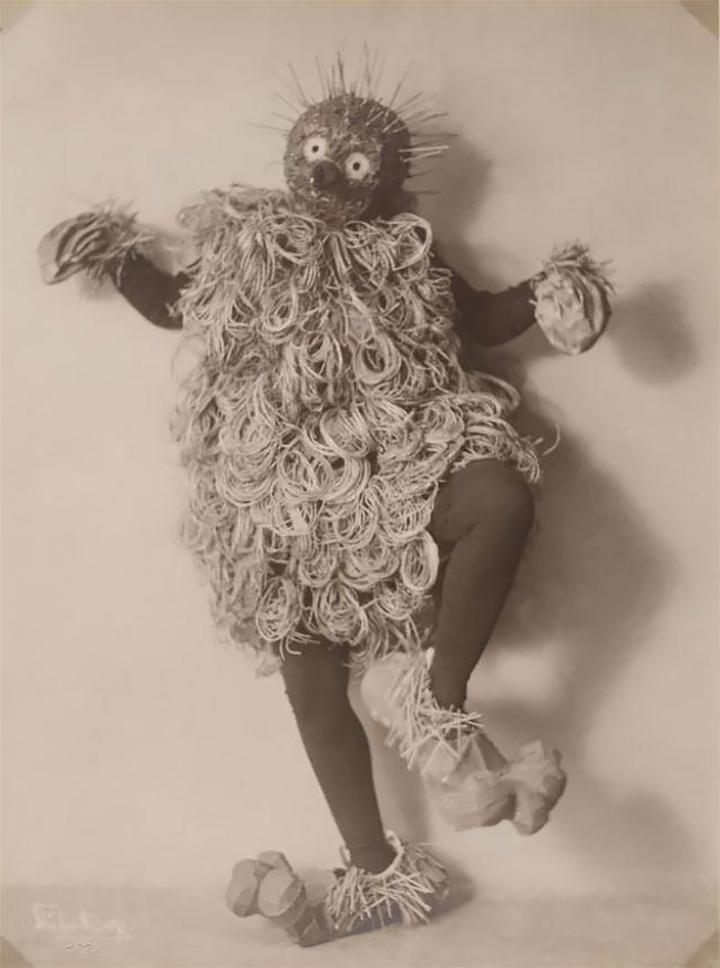 Лавиния Шульц, Вальтер Хольдт, сумасшедшие костюмы, пара немецких танцоров