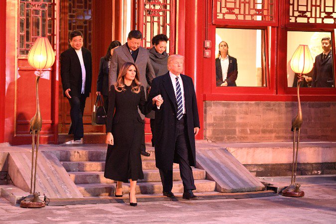 То чувство, когда ты Мелания Трамп, но все удивляются какому-то парню Мелания Трамп в Корее, Мелания Трамп видео, мелания трамп Южная Корея