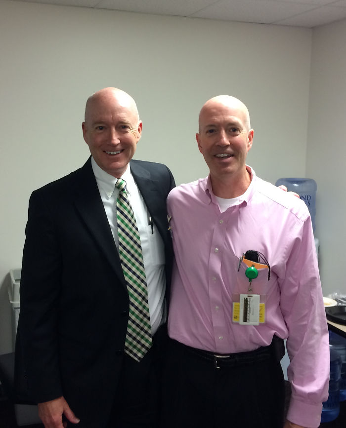 двойники среди обычных людей, люди случайно встретившие своих довйников