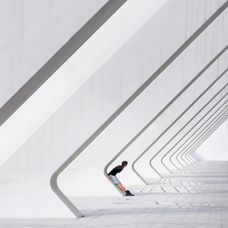 пара взаимодействует с архитектурой, Анна Девис, Даниэль Руэда