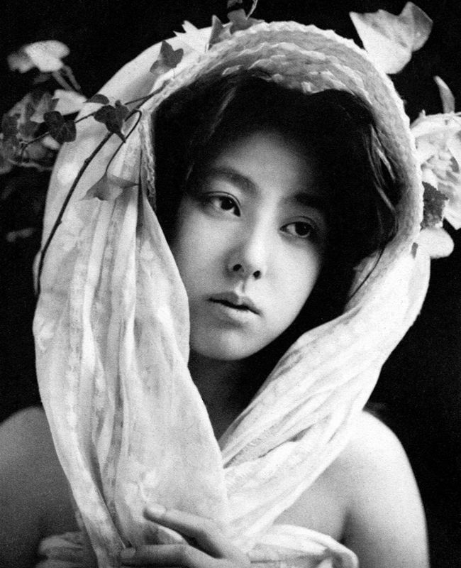 Как выглядели гейши без кимоно, Как выглядели гейши без традиционного макияжа