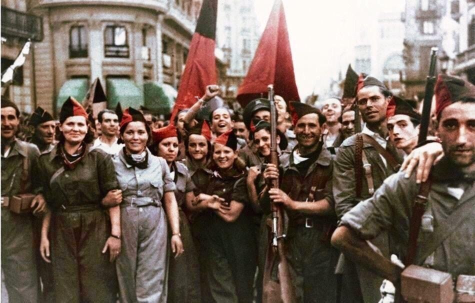 Исторические кадры, редкие архивные фотографии, исторические события, редкие фото звёзд