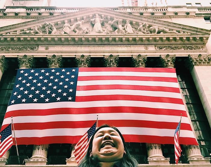 девушка борется с «идеальными» фотографиями из социальных сетей, Мишель Лю