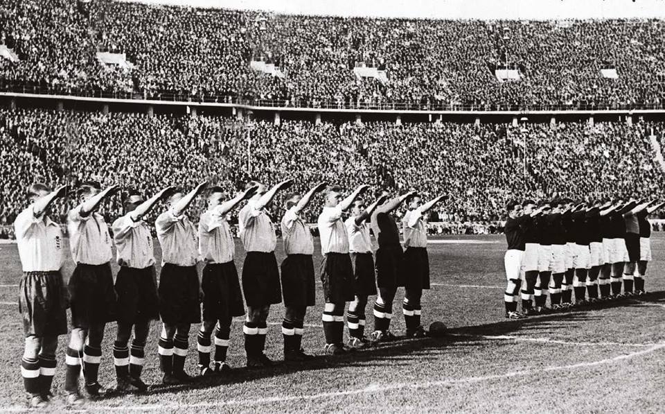 Исторические кадры, редкие архивные фотографии, исторические события, редкие фото звёзд