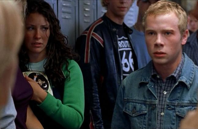 знаменитые актёры в массовке, звёзды которые снимались в массовке 