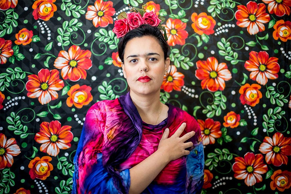 фотограф превращает моделей в Фриду Кало, фотограф в стиле Фриды Кало