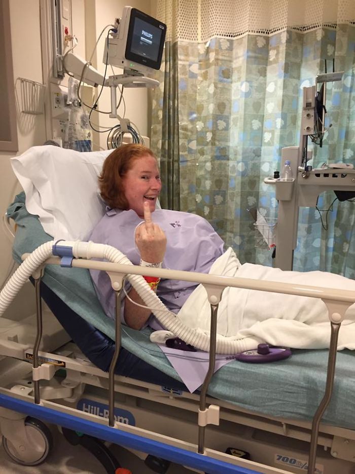 Женщине удалили часть кожи из-за рака, рак кожи,  Бетани Гамбарделла-Гринуэй