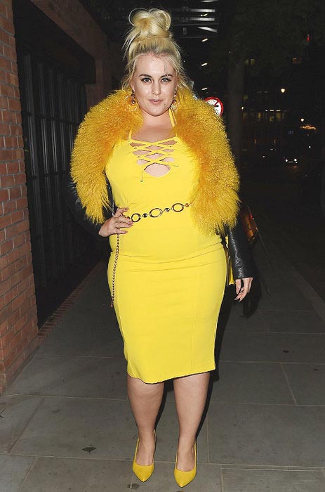 нелепые наряды звёзд, самые безвкусные наряды знаменитостей