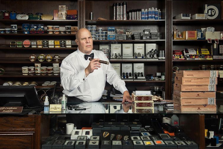 фотографы снимали незнакомцев, модели по объявлению, объявление о поиске моделей