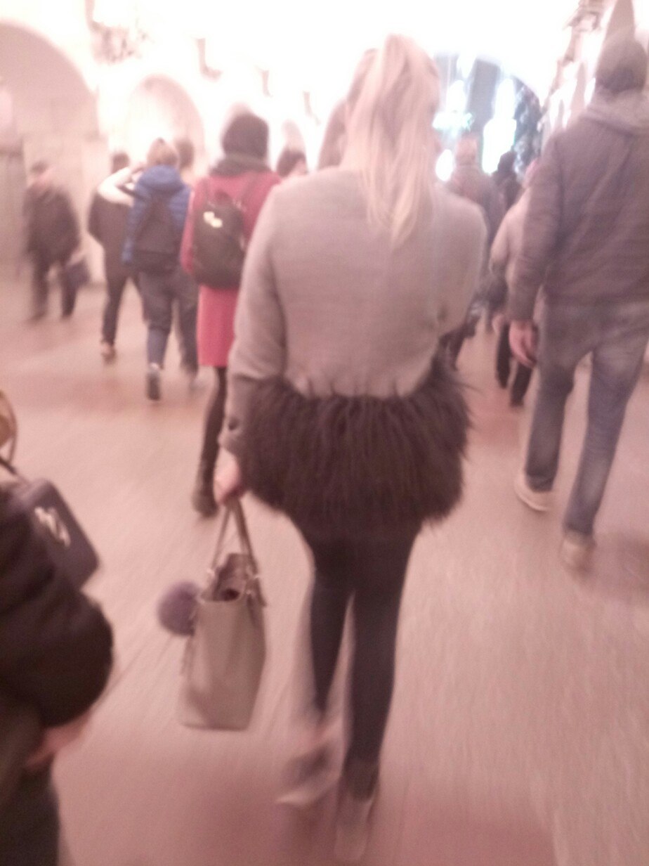 мода петербургского метро, мода метро, модники в транспорте, странные пассажиры метро 