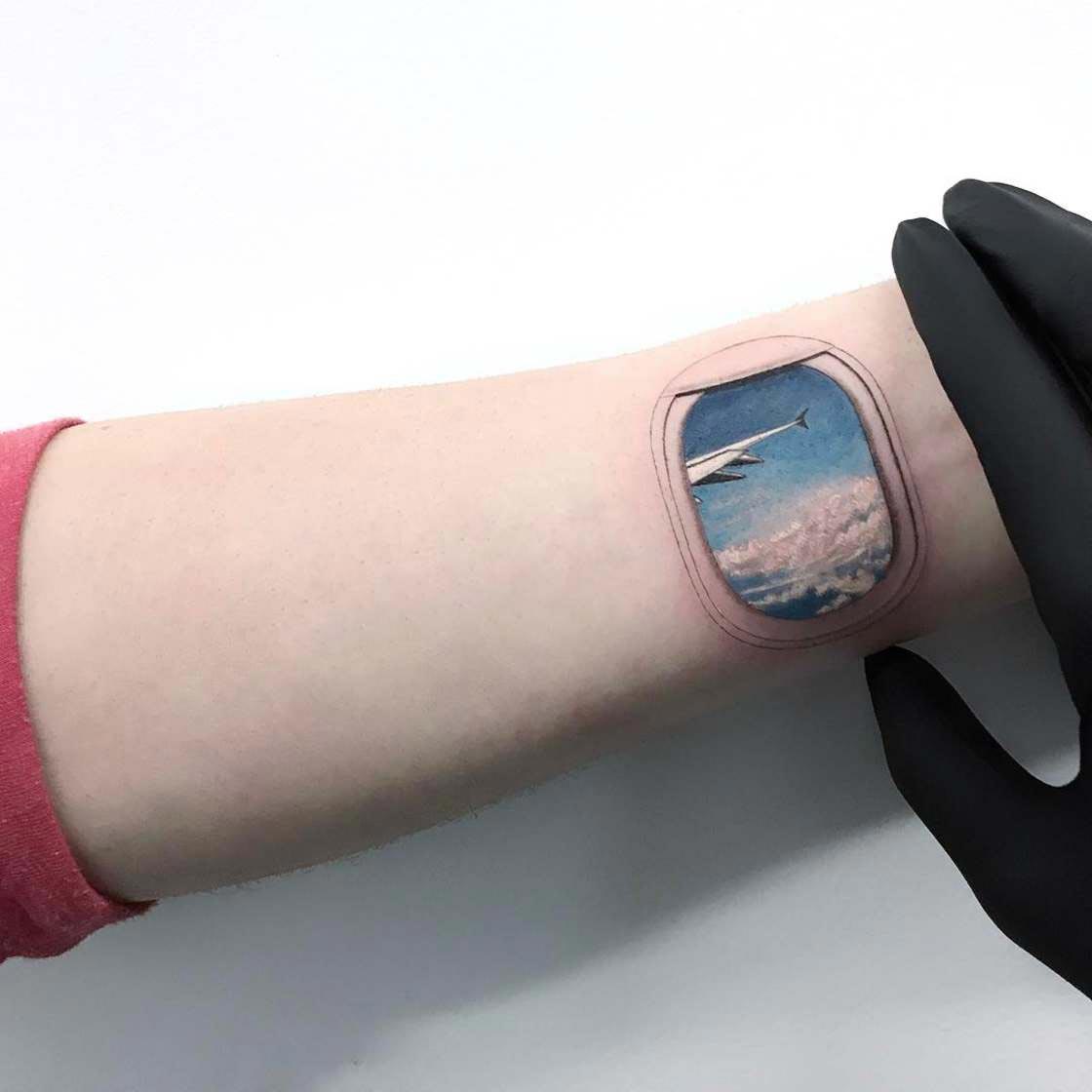 Eva Krbdk, татуировки вмещающие целые миры, татуировки приятно позалипать