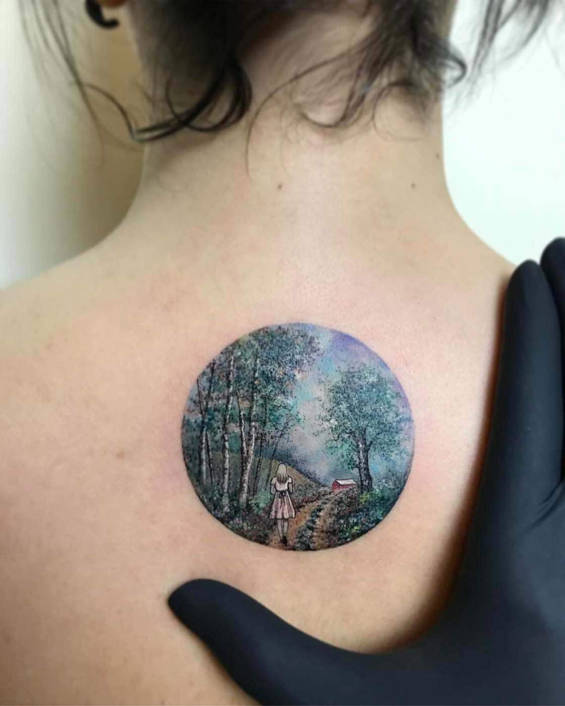 Eva Krbdk, татуировки вмещающие целые миры, татуировки приятно позалипать