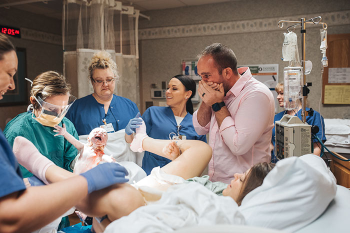 отцы присутствующие во время родов, отцы при рождении детей