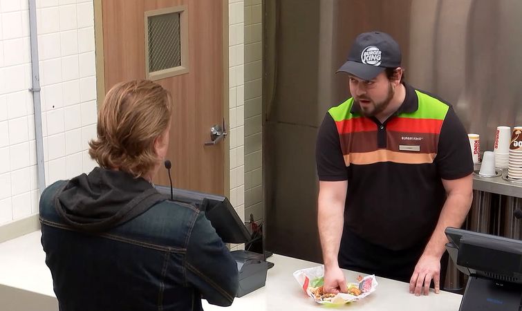 мощное видео, виде эксперимент, видео об издевательствах, социальный эксперимент видео