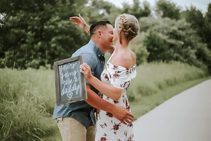 мужчина узнал что станет папой, фотосессия скоро станет папой, трюк фотосессия, хитрая фотосессия