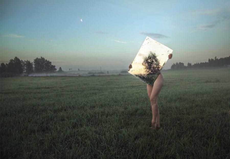 Лореал Прайстаж, Loreal Prystaj, девушки и зеркала