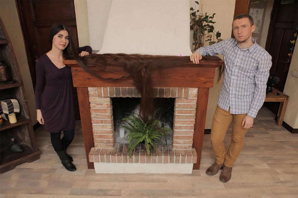 Алия Насырова, реальная Рапунцель, волосы длиной 2,3 метра, волосы длияной 230 см