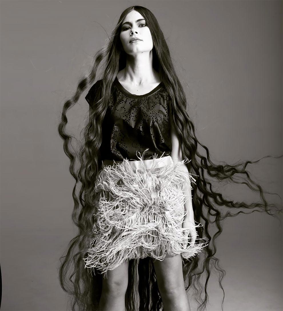 Алия Насырова, реальная Рапунцель, волосы длиной 2,3 метра, волосы длияной 230 см