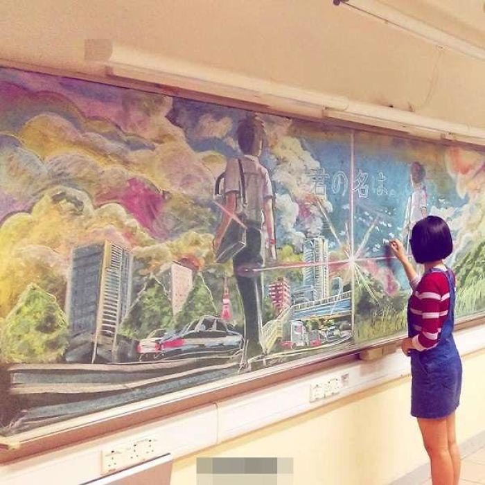 Эти китайские школьники создают просто нереально крутые рисунки мелом на  доске