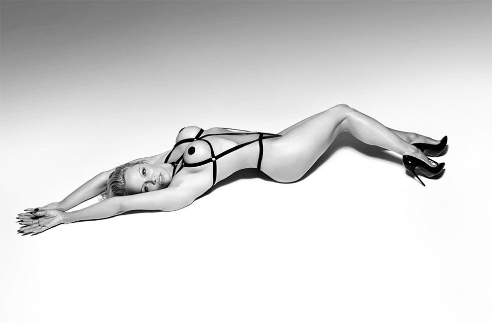 Памела Андерсон 2017, Памела Андерсон фотосессия нижнего белья, Памела Андерсон Coco de Mer,