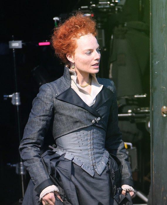 Марго Робби в роли Елизаветы I, Марго Робби в гриме, Марго Робби изменилась до неузнаваемости, Марго Робби полностью изменилась