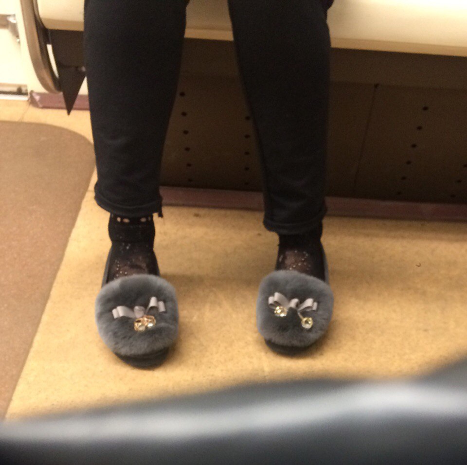 мода петербургского метро, мода метро, модники в транспорте, странные пассажиры метро 