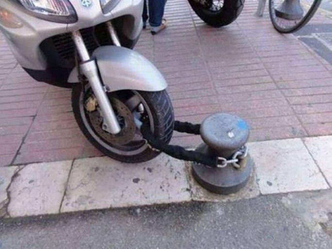 13 абсолютно смешных и нелепых способов, которыми людьми пытались сохранить свои вещи нелепые способы хранения вещей, смешные способы пытались сохранить свои вещи