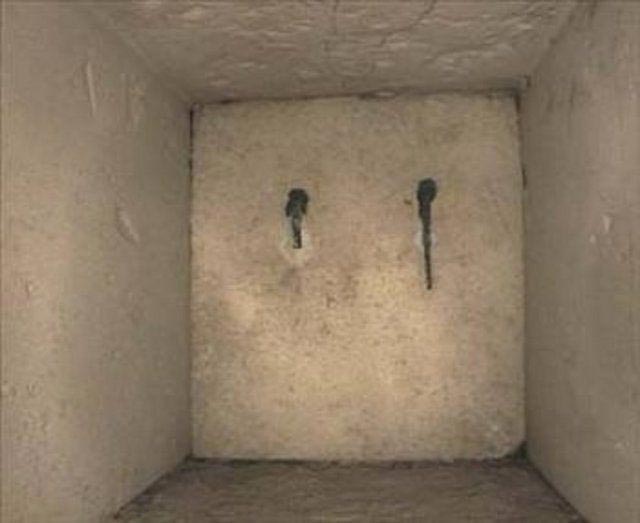 странные способы защиты захоронений, как защищали могилы раньше