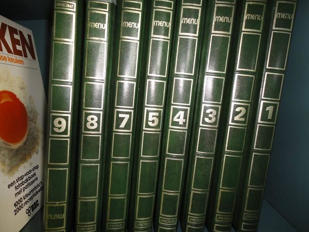 люди нашли потерянные вещи, нашли вещи через много лет