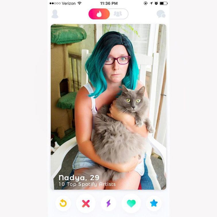 пародируют фотографии в соцсетях, смешно пародируют, пародировать, пародируют пользователей