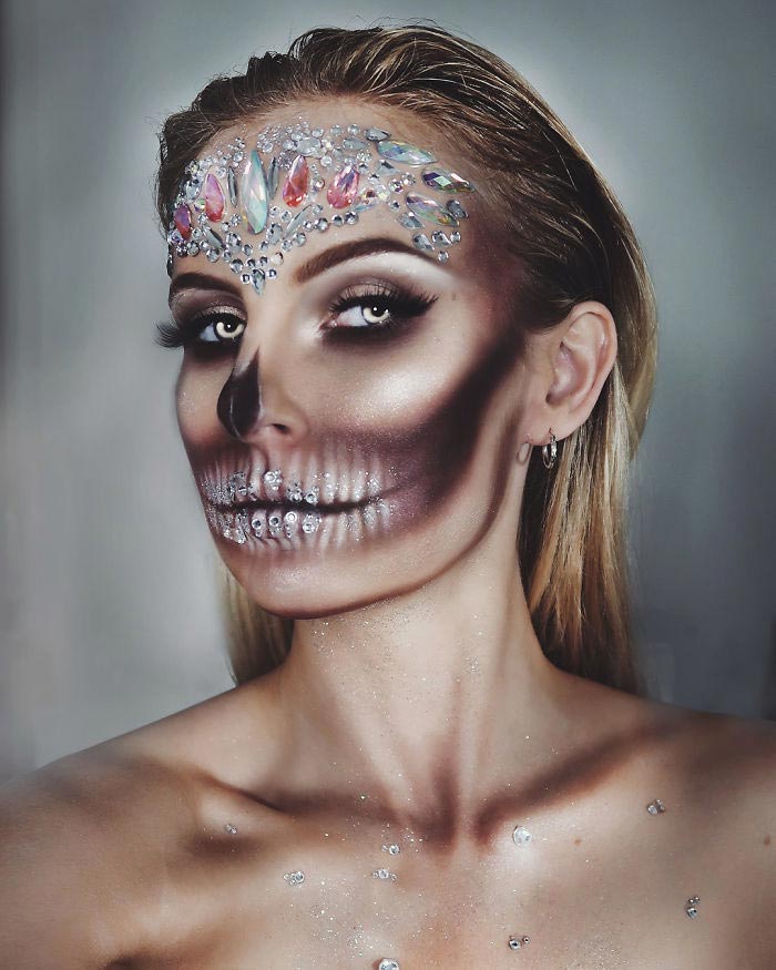 костюм чудо-женщины, как сделать костюм чудо-женщины, Райли Пассфилд, костюм чудо-женщины коврик для йоги