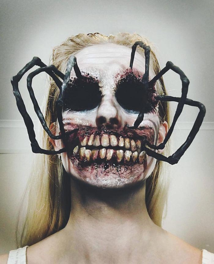 костюм чудо-женщины, как сделать костюм чудо-женщины, Райли Пассфилд, костюм чудо-женщины коврик для йоги