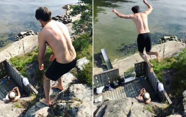 прыгнул на металлическую горку, прыгнул на водяную горку, прыжок с высоты на водяную горку