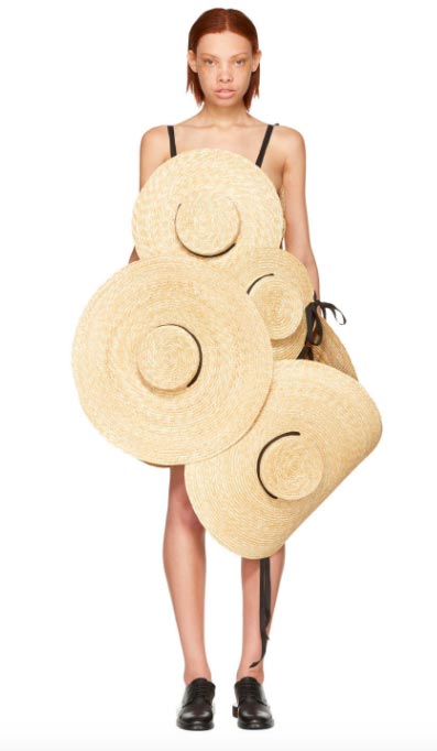 15 самых странных модных вещей 2017 года, оставившие нас в недоумении модные вещи 2017, странные модные вещи 2017, странная мода 2017