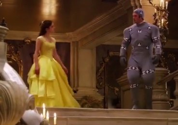 В интернете появились кадры «Красавицы и Чудовища» без компьютерной графики и люди не могут перестать смеяться Красавица и Чудовище без компьютерной графики, Красавица и Чудовище без CGI