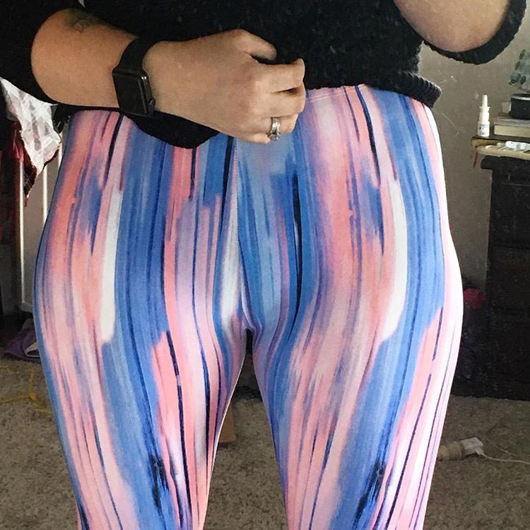 Скрипичные бёдра, violin hips, hip dips, углубления на бёдрах