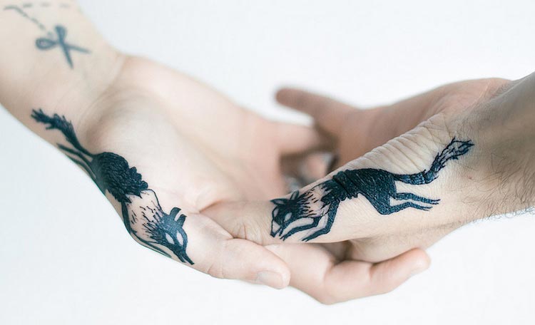 100 000 изображений по запросу Татуировки любовь доступны в рамках роялти-фри лицензии