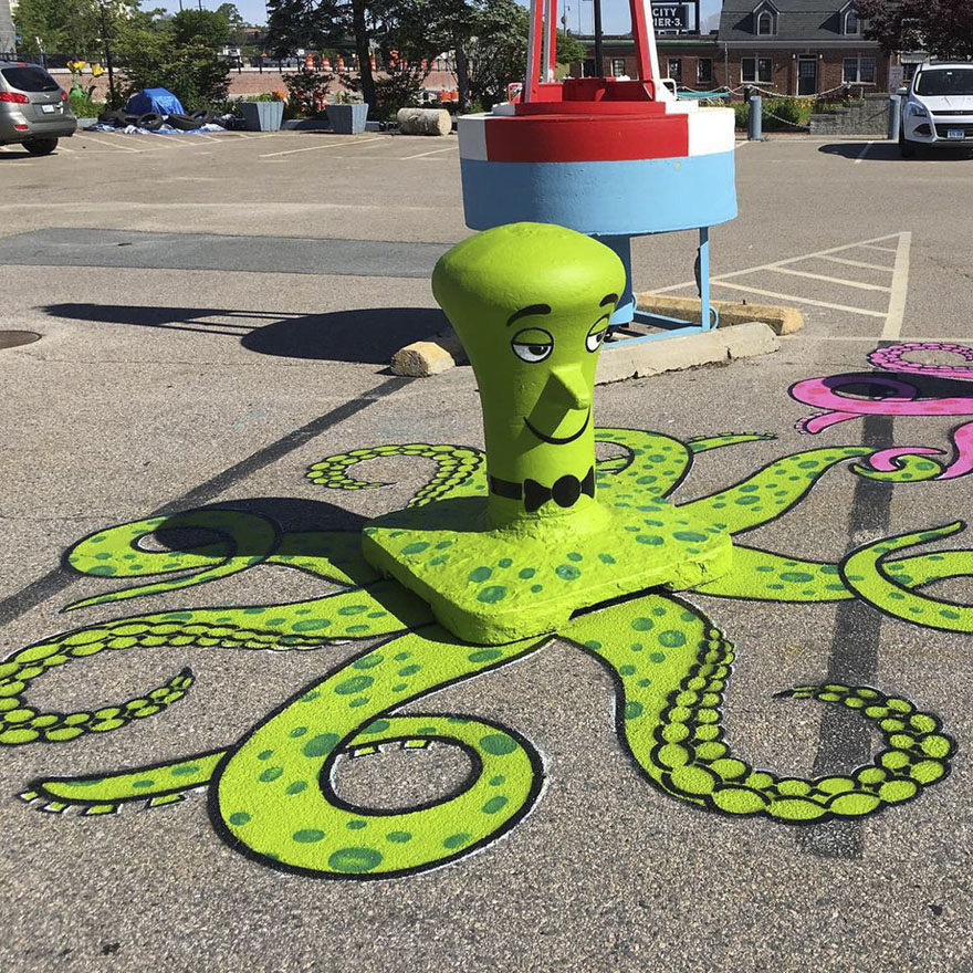 Художник украшает улицы Нью-Йорка, Том Боб