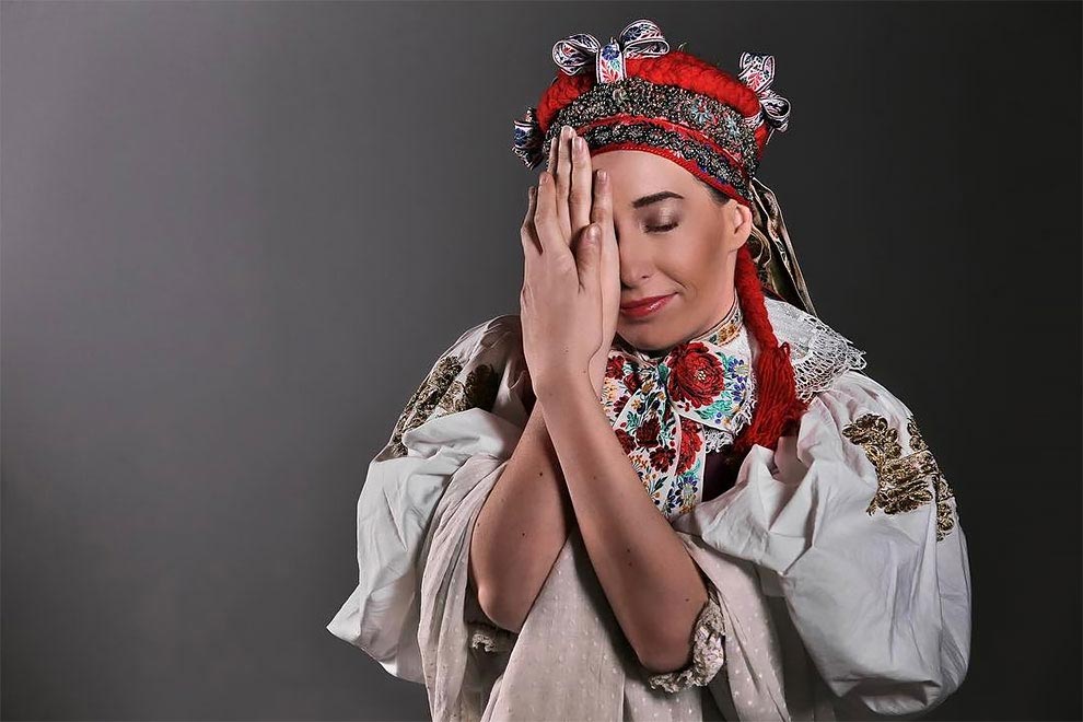 Иванка Данисова, родилась с половиной лица, родилась с красивой половиной лица