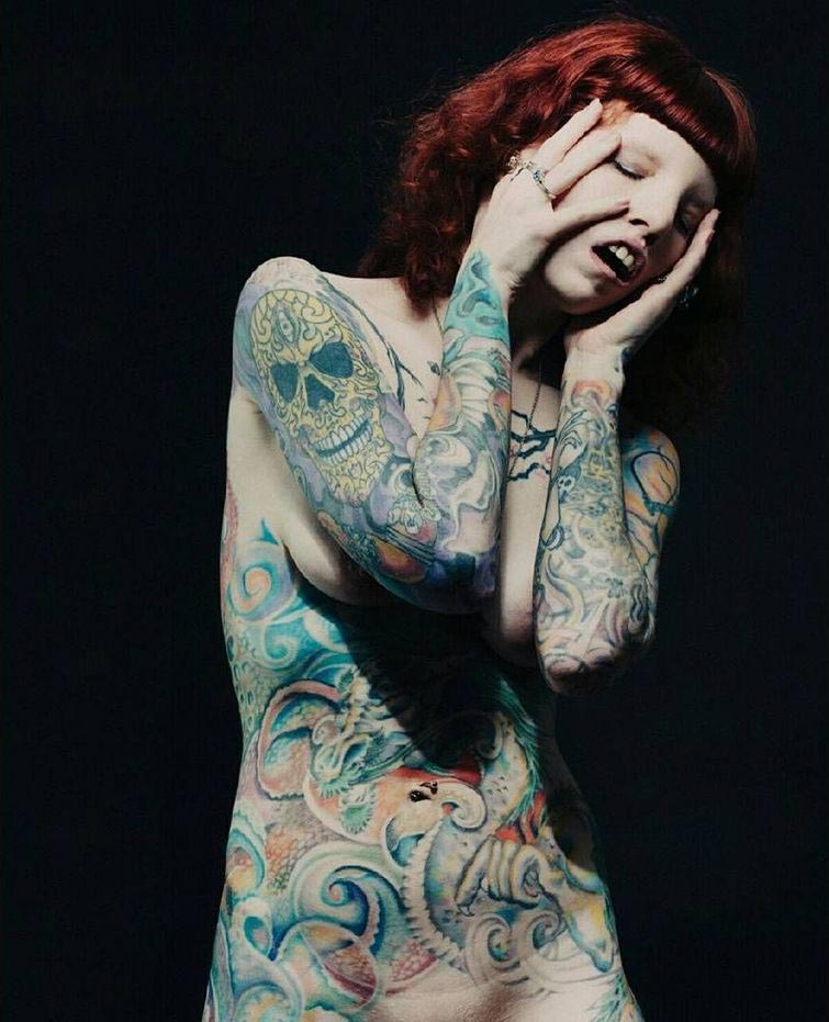 Кейтин Стиклс — девушка с синдромом кошачьего глаза, чья необычная внешность не помешала ей стать моделью Кейтин Стиклс, Caitin Stickels,Кейтин Киттен, Caitin Kitten, модель с синдромом кошачьего глаза