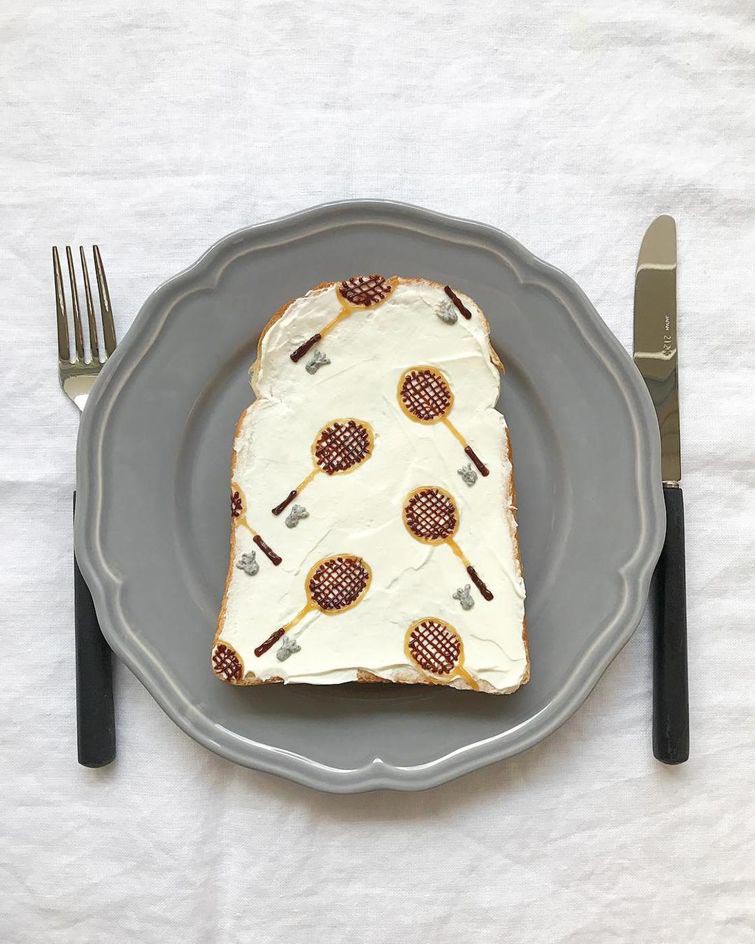 рисунки на тостах, тосты с узорами, дизайн еды, кулинарный дизайнер