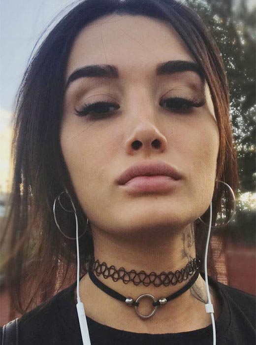  звёзды с неудачной формой бровей, знаменитости с жутким татуажем