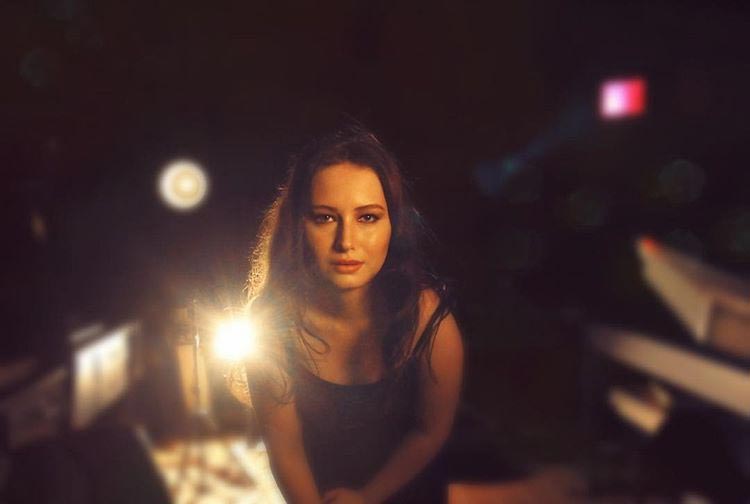 копия Дженнифер Лоуренс, двойник Дженнифер Лоуренс, похожа на Дженнифер Лоуренс, Алексия Майер